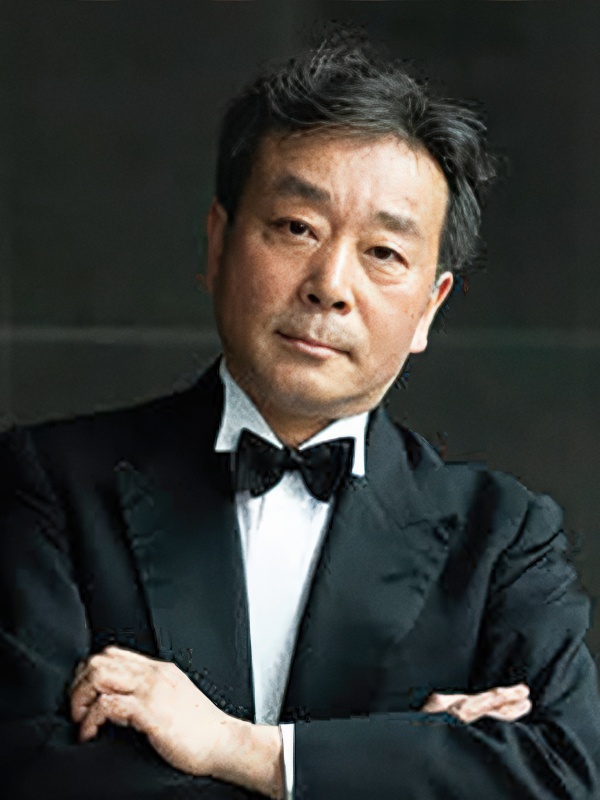 中野 振一郎